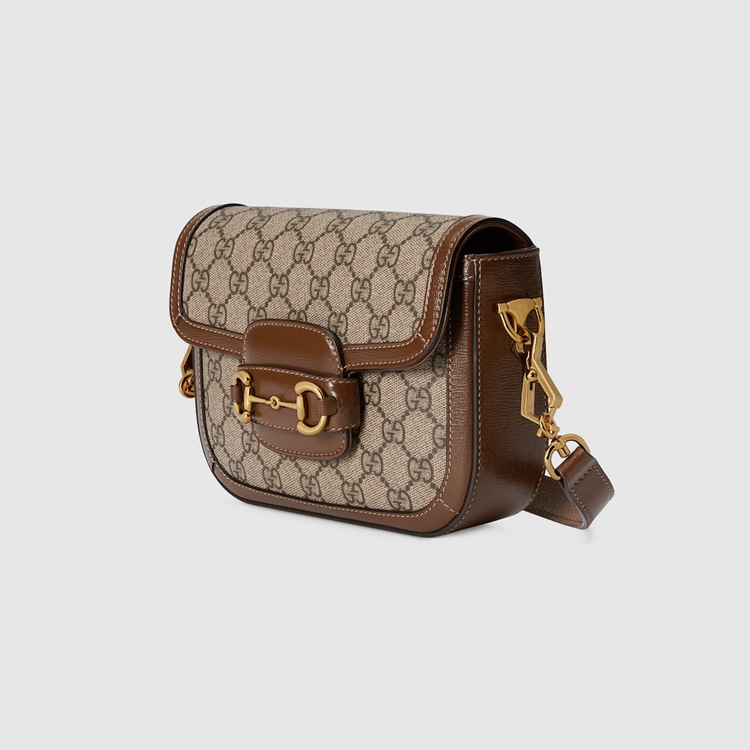 658574.HUHHG.8565.002.077.0067.Light Gucci Horsebit 1955 mini bag